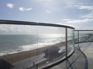 curved glass balustrade